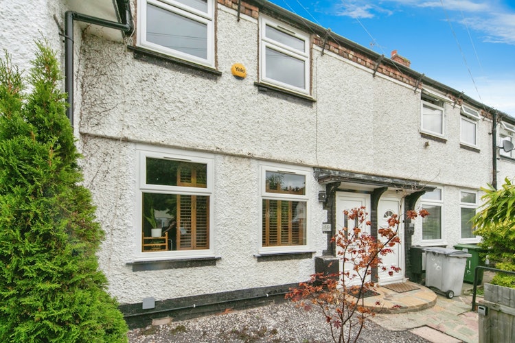2 bedroom terraced house