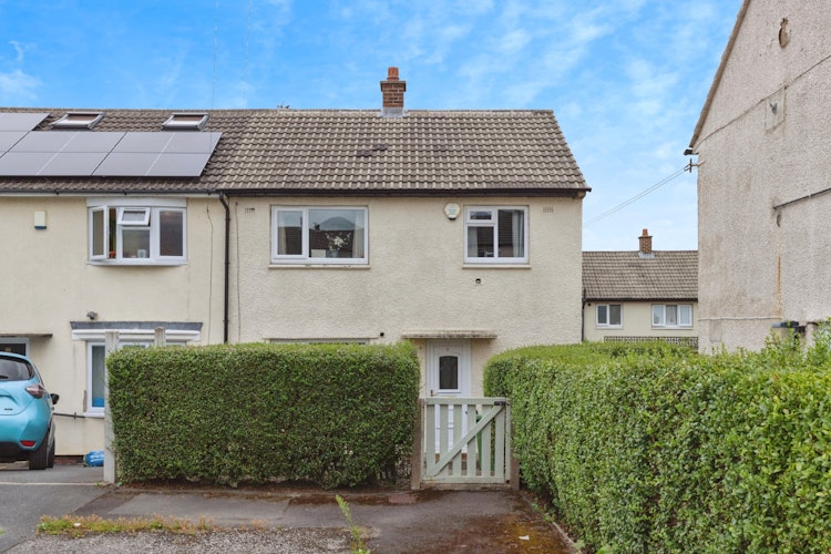 3 bedroom semi-detached house