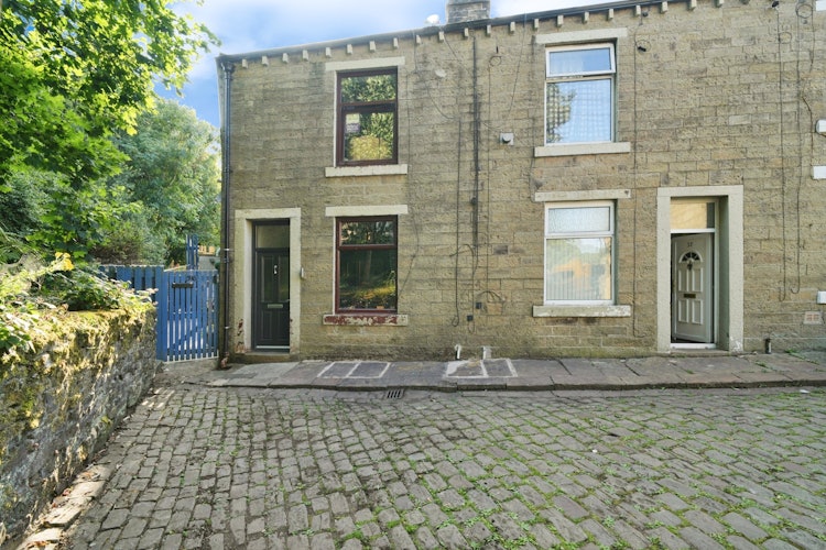 1 bedroom terraced house