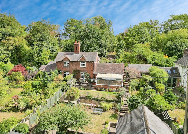 2 bedroom semi-detached house