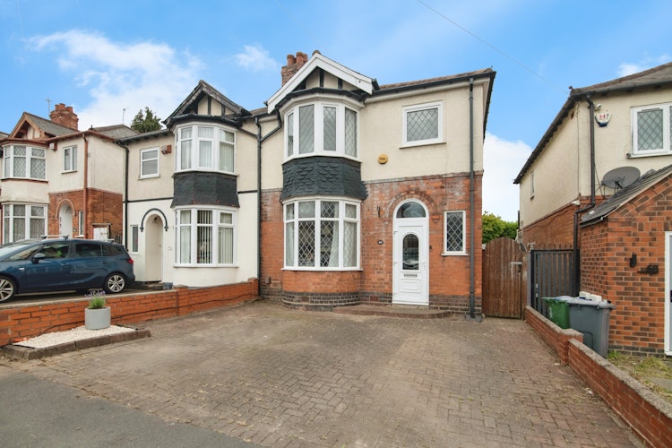 3 bedroom semi-detached house