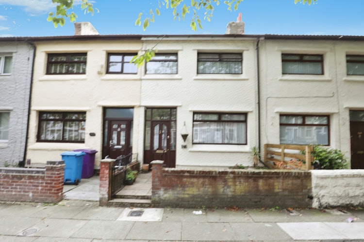 3 bedroom terraced house