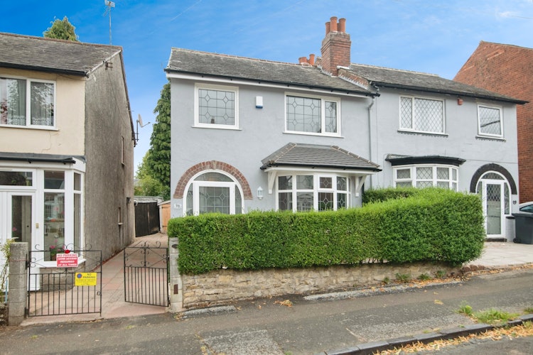 3 bedroom semi-detached house