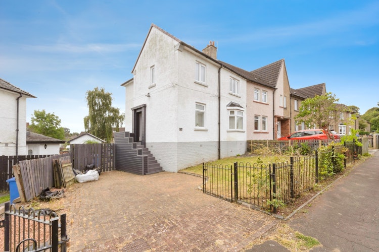 3 bedroom terraced house