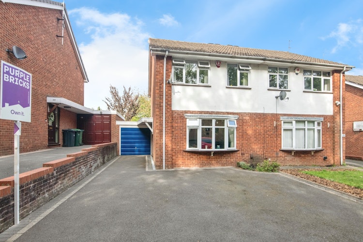 3 bedroom semi-detached house