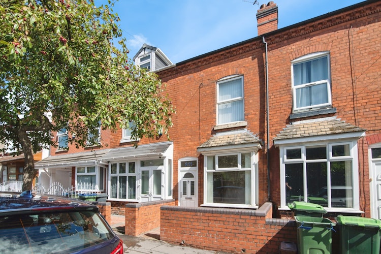 3 bedroom semi-detached house