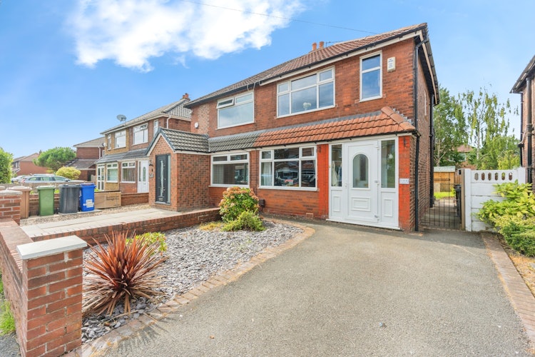 2 bedroom semi-detached house