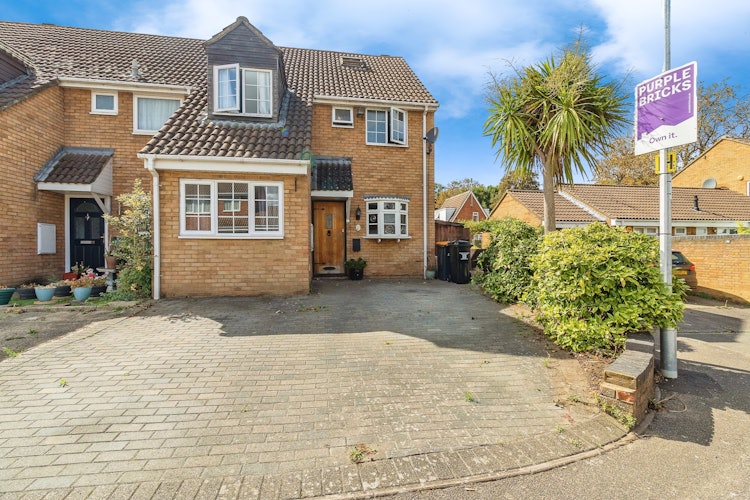 3 bedroom detached house