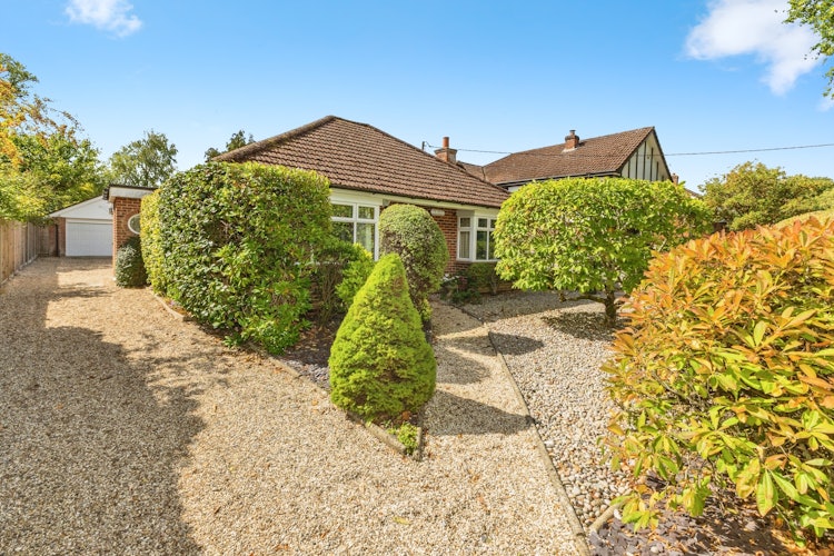 2 bedroom detached bungalow