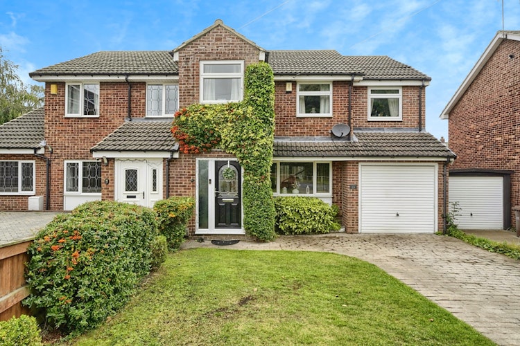 3 bedroom semi-detached house