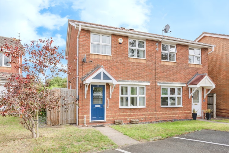 2 bedroom semi-detached house