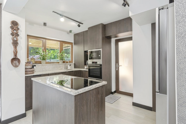 3 bedroom semi-detached house