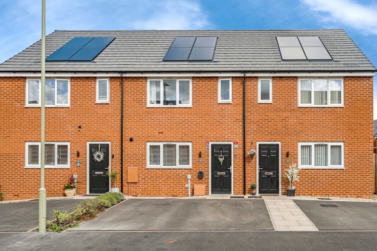 3 bedroom terraced house