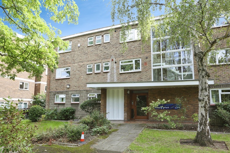 3 bedroom flat