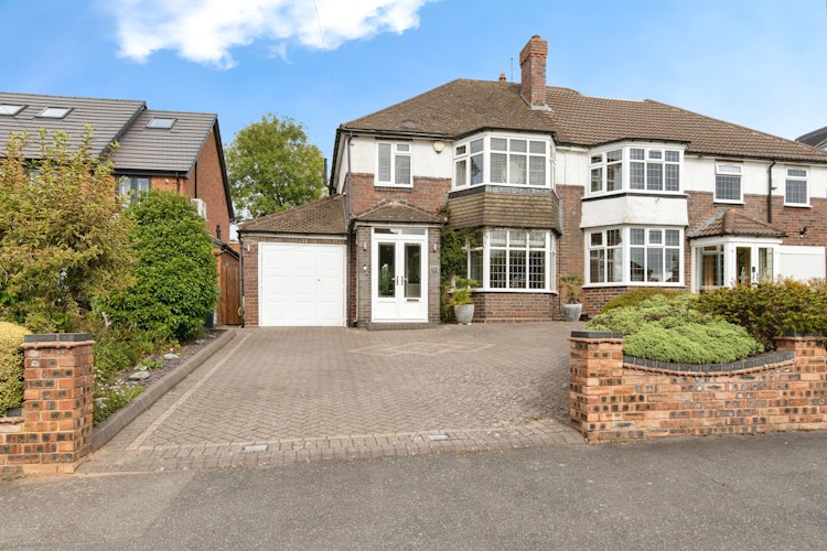 3 bedroom semi-detached house