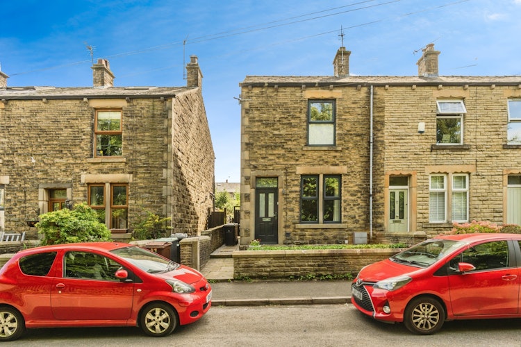 2 bedroom terraced house