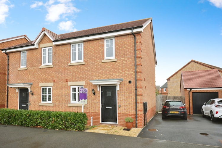 2 bedroom semi-detached house