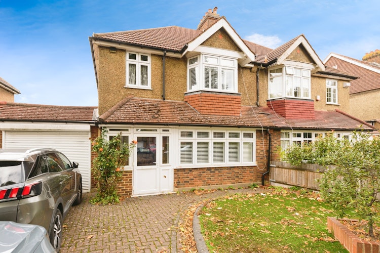 3 bedroom semi-detached house