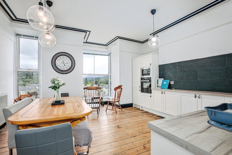 3 bedroom ground floor maisonette