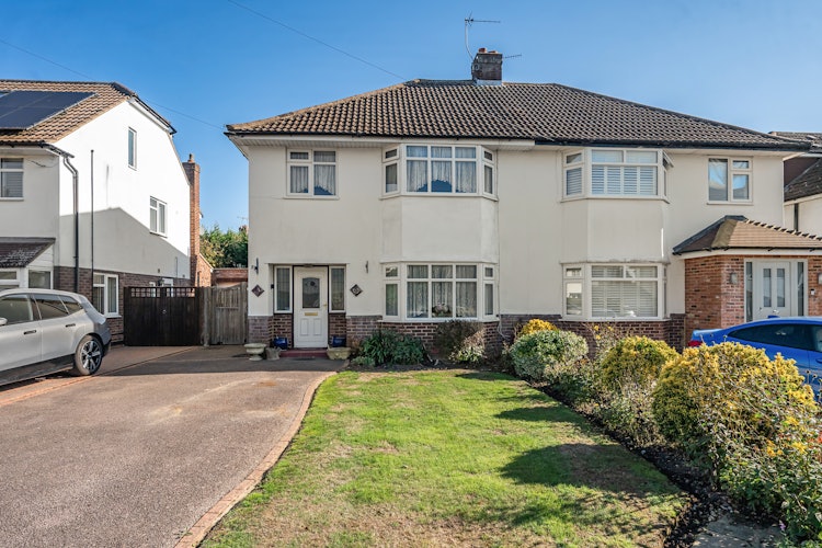 3 bedroom semi-detached house