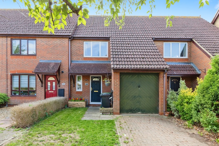 2 bedroom terraced house