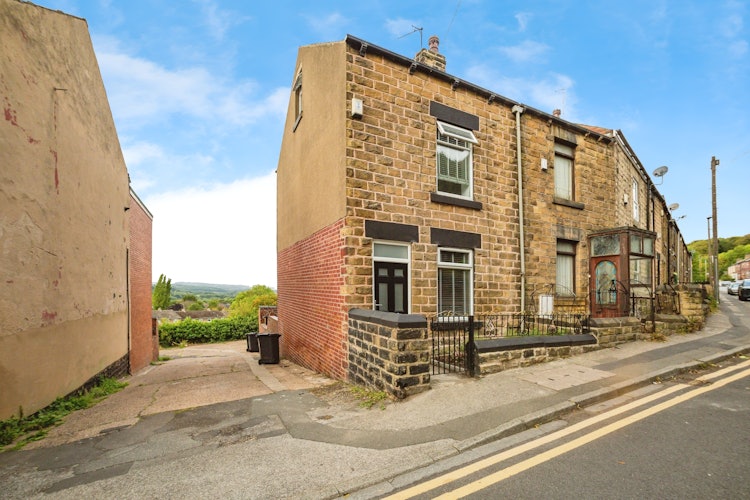 2 bedroom terraced house