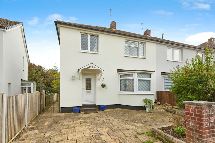 3 bedroom semi-detached house