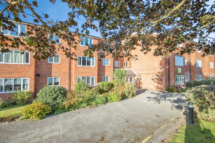 1 bedroom flat