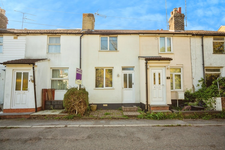 2 bedroom terraced house