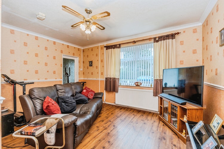 3 bedroom terraced house