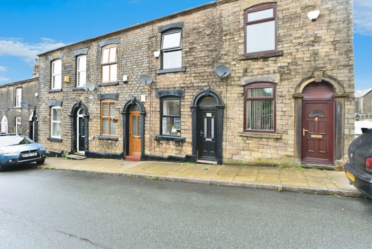 2 bedroom terraced house