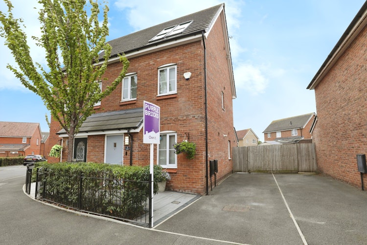 3 bedroom semi-detached house