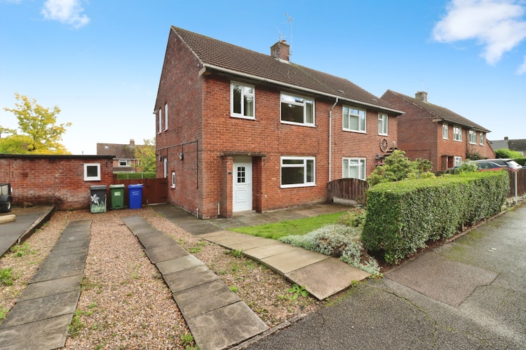3 bedroom semi-detached house
