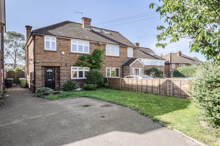 3 bedroom semi-detached house