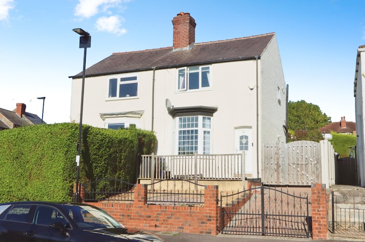 2 bedroom semi-detached house