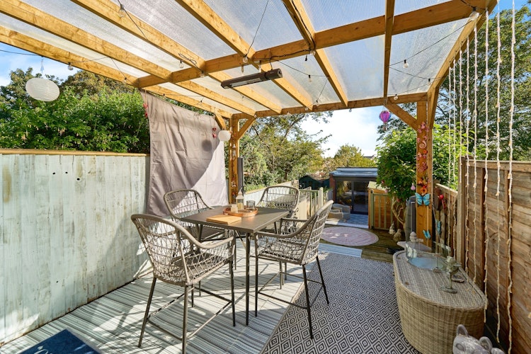 3 bedroom terraced house