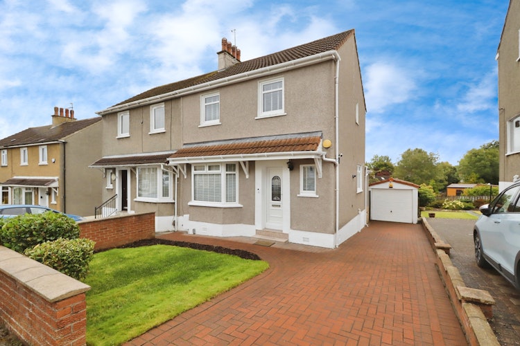 2 bedroom semi-detached house