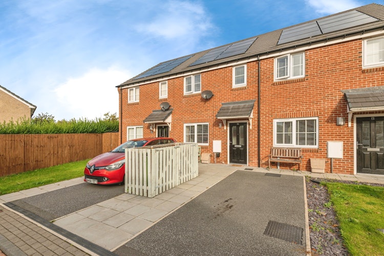 2 bedroom terraced house
