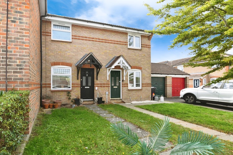 2 bedroom terraced house