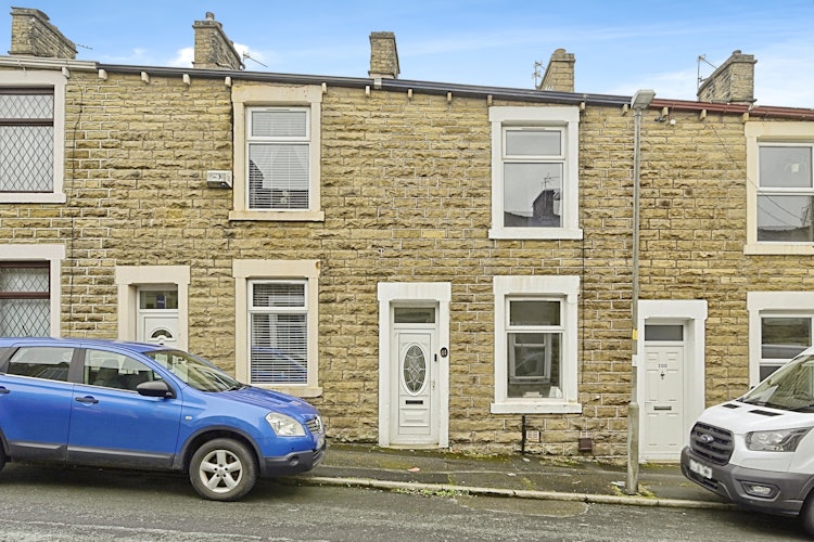 2 bedroom terraced house