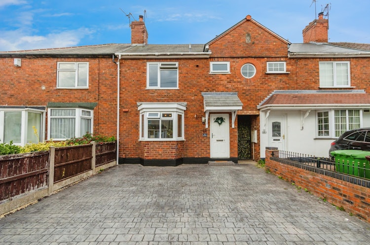 3 bedroom terraced house
