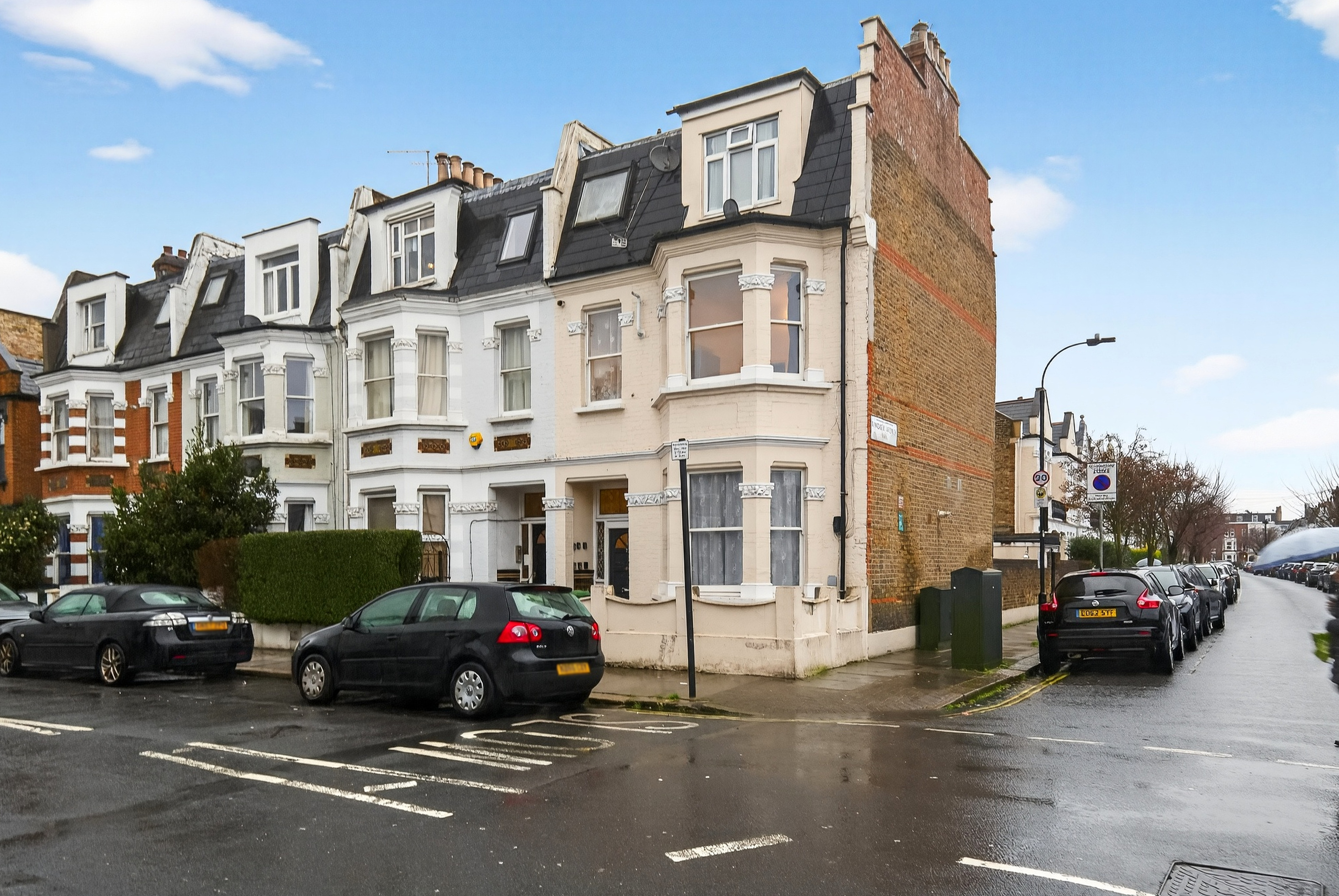 Properties For Sale in Outwood | Purplebricks
