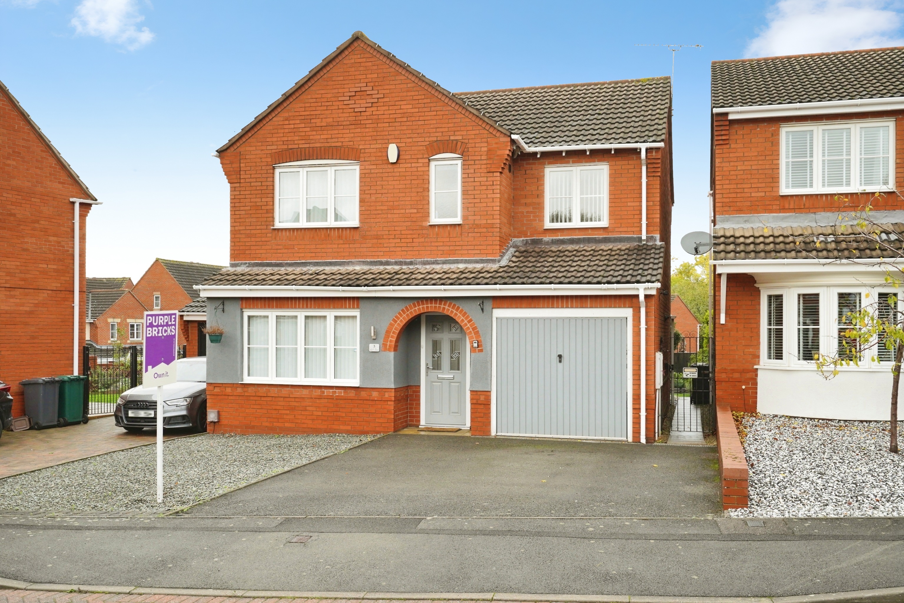 4 bedroom detached house for sale in Swadlincote Derbyshire | Purplebricks